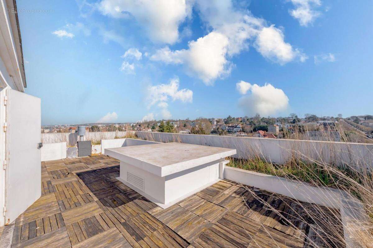 Appartement à LE RAINCY