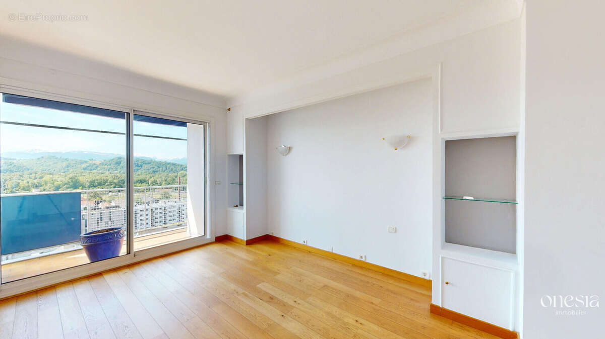Appartement à PAU