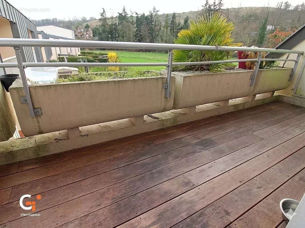 Appartement à ARQUES-LA-BATAILLE