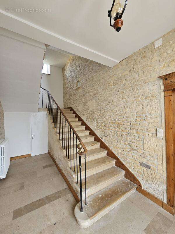 Maison à PUTOT-EN-BESSIN