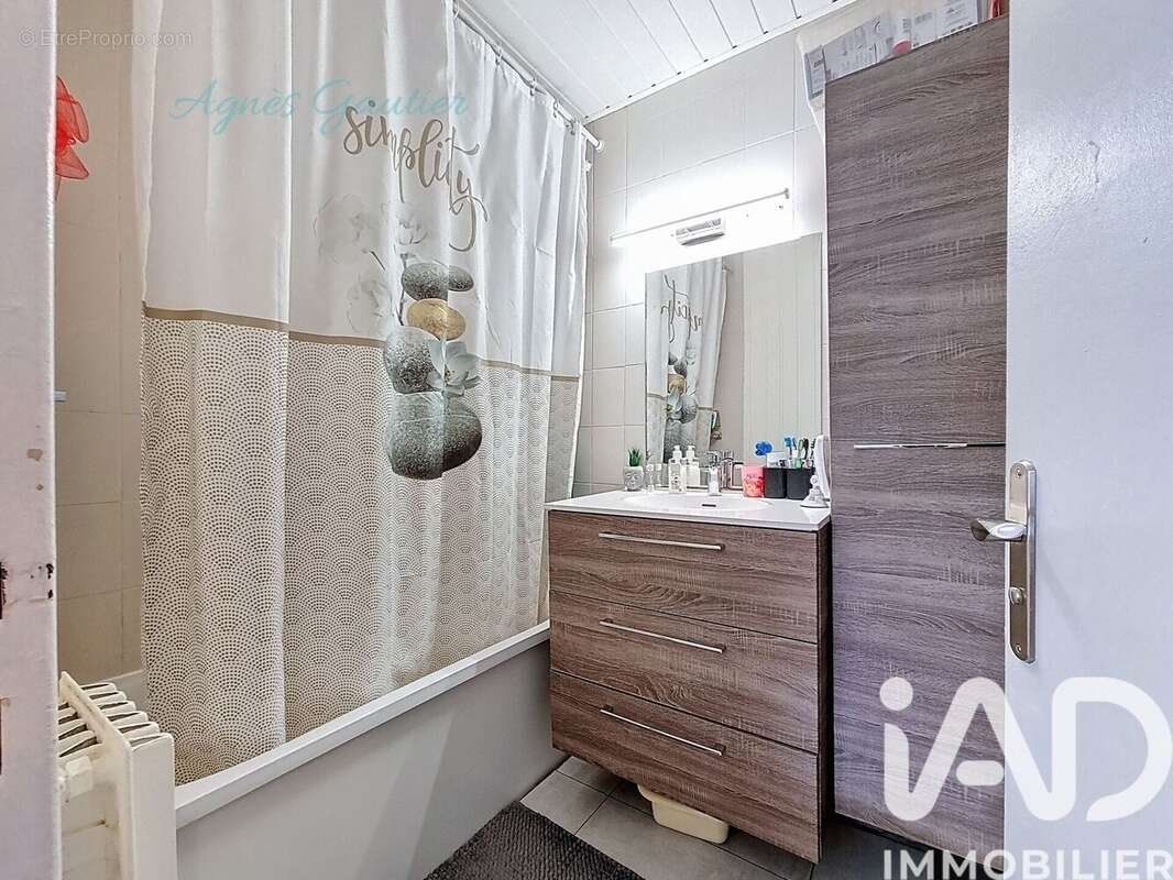 Photo 9 - Appartement à BOISSY-SAINT-LEGER