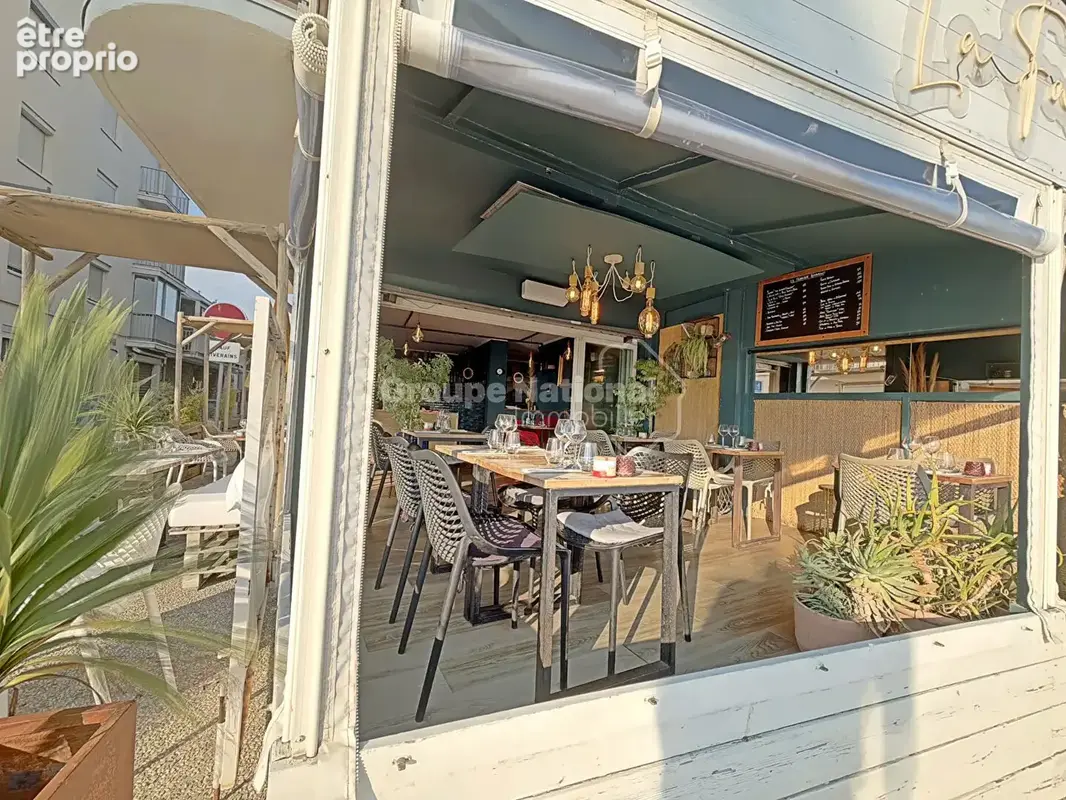 À vendre - restaurant front de mer - emplacement premium - photo 2