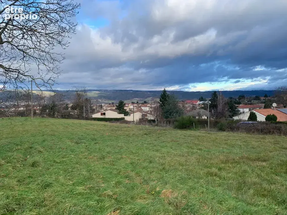 Terrain à MONISTROL-SUR-LOIRE