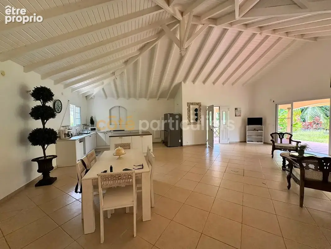 Villa Petit Bourg 4 pièce(s) 150 m2 - photo 4