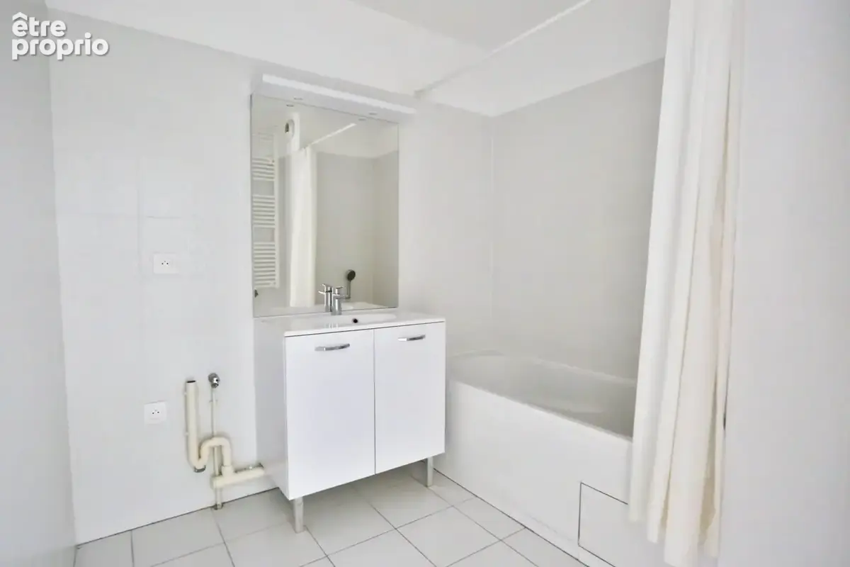 Appartement 65 m² à Romainville  - photo 7