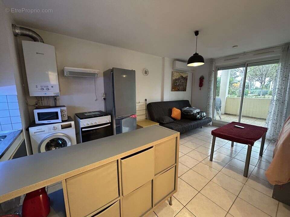 T2 - Chateau gombert - place - parking - terrasse - Appartement à MARSEILLE-13E