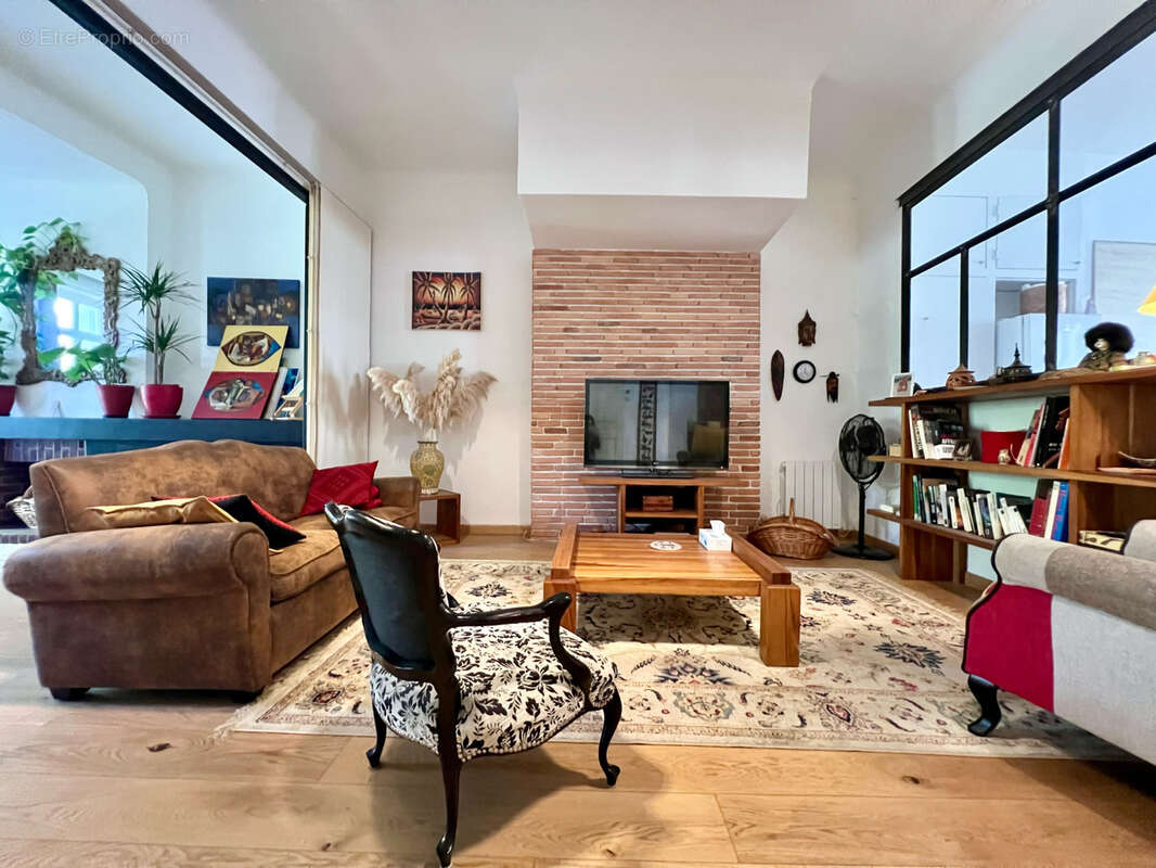 Appartement à AUBAGNE