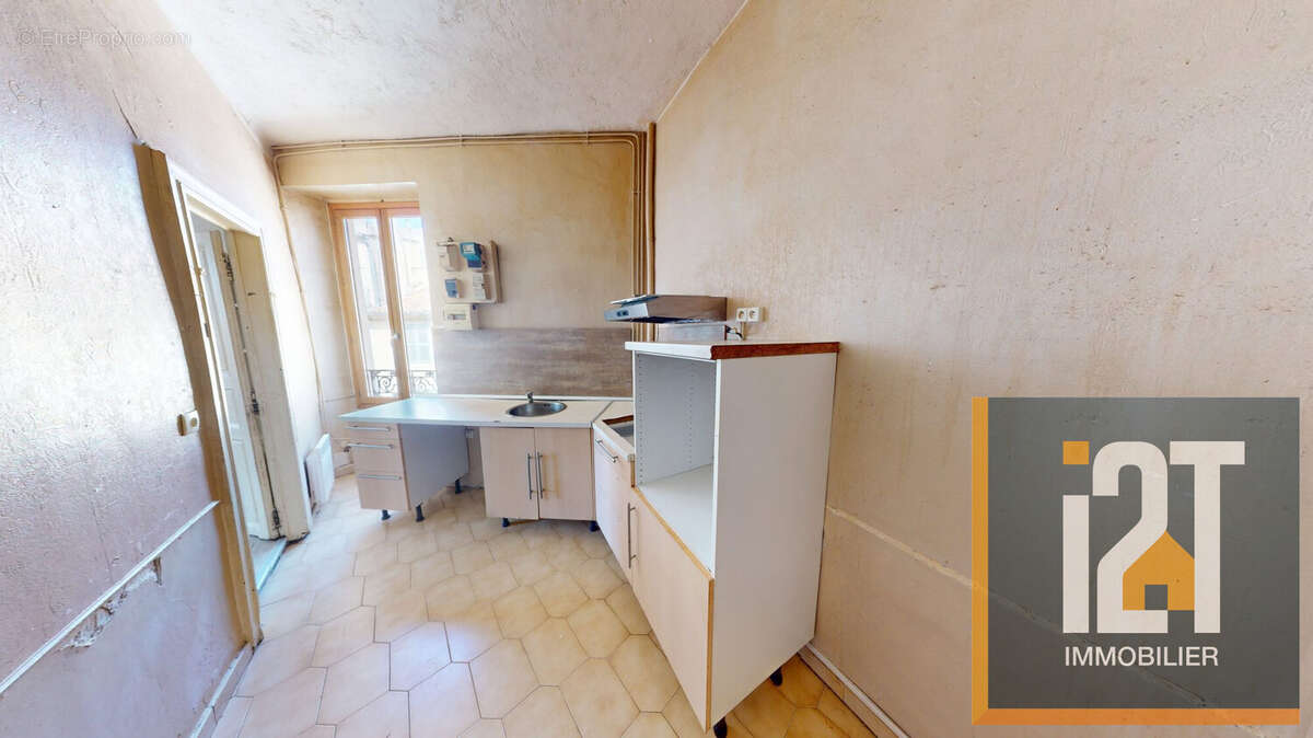 Appartement 65 m² à Nimes  - photo 3