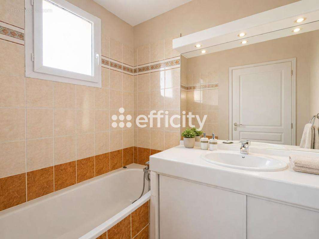 Maison à MARSEILLE-13E