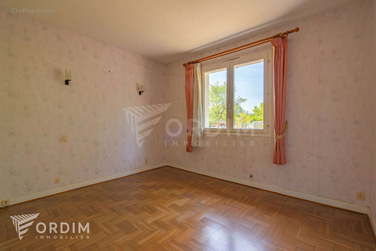 Exclusivité à Mailly La Ville - photo 7