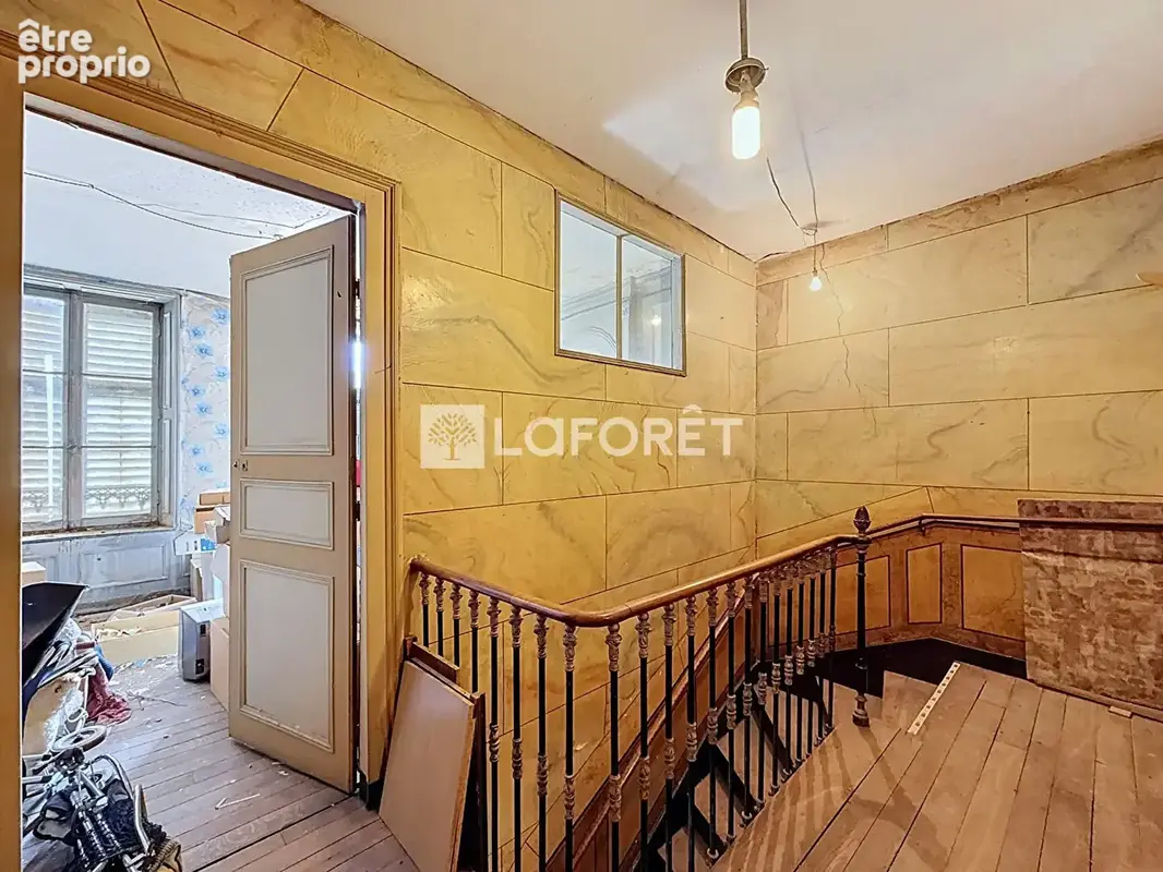 Immeuble de rapport Neufchateau 16 pièce(s) 458.85 m2 - photo 12