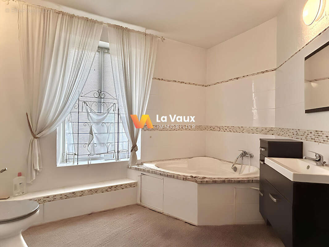 Appartement à PONT-SAINT-VINCENT