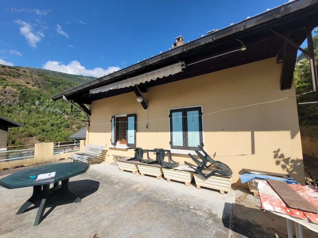 Maison à SAINT-MICHEL-DE-MAURIENNE