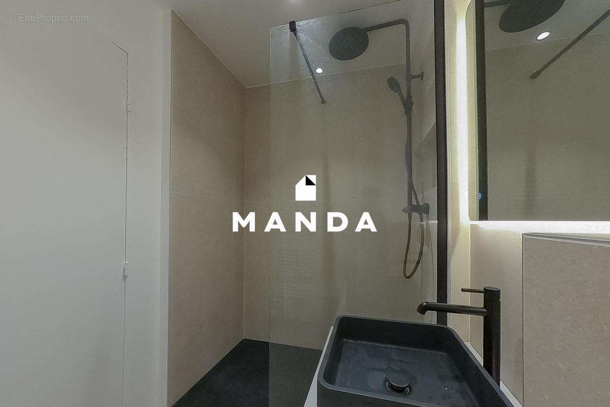 Appartement à NANTERRE