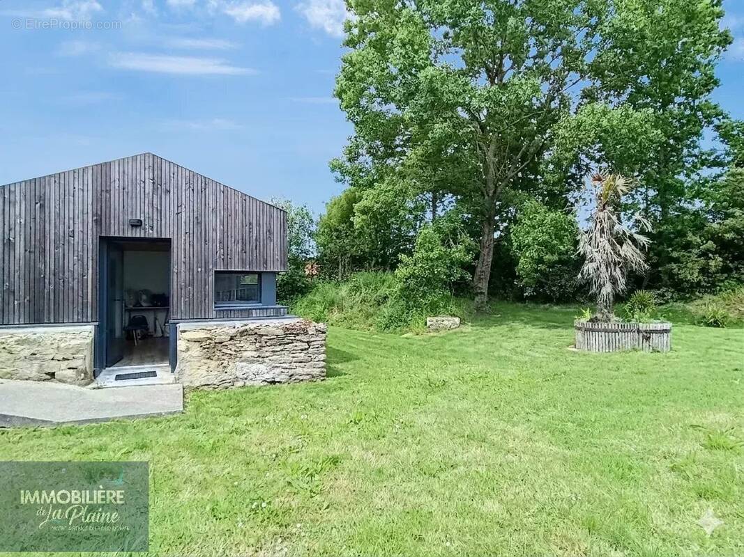 Maison à SAINT-MICHEL-CHEF-CHEF