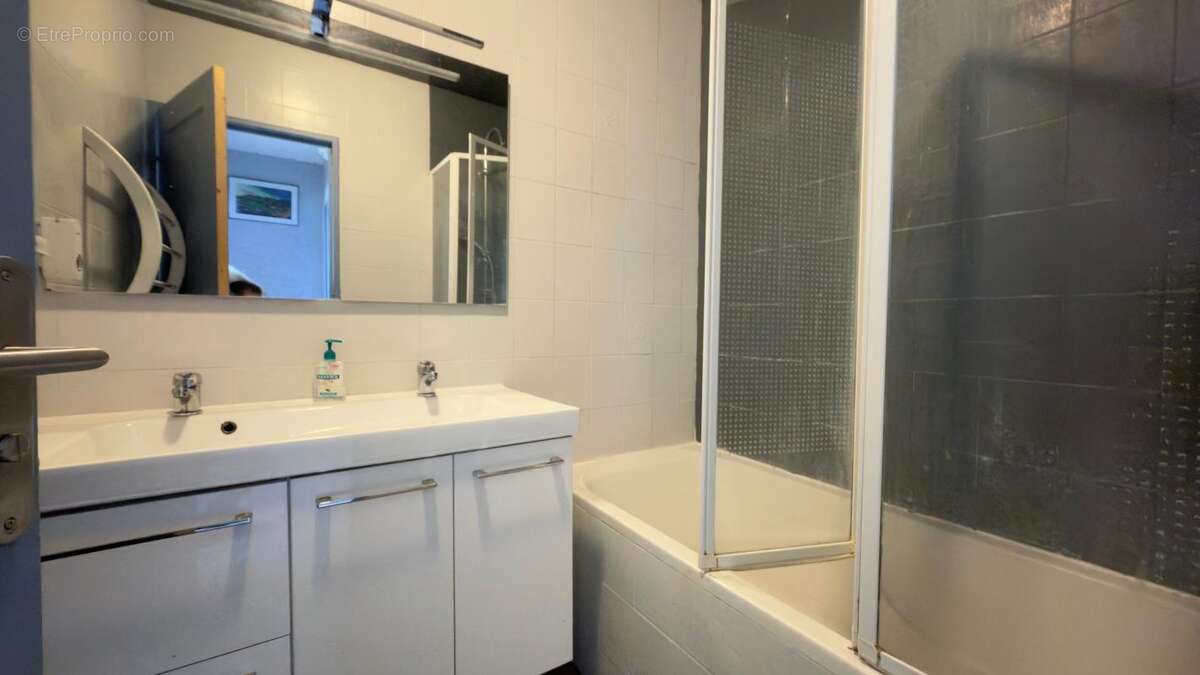 Appartement à NEUILLY-PLAISANCE