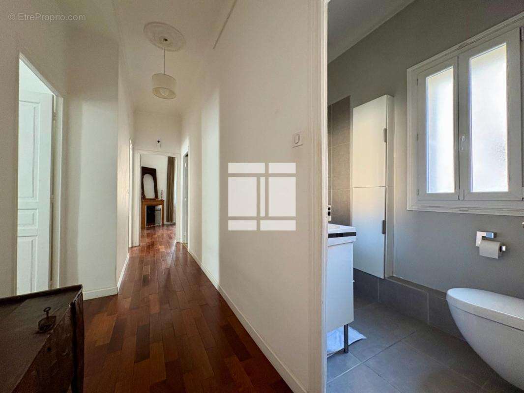 Appartement - centre ville - t3 - photo 3