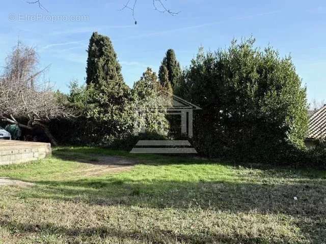 Maison à TOURRETTES