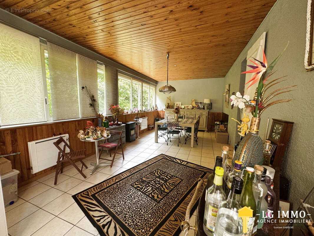 Maison à GREZAC