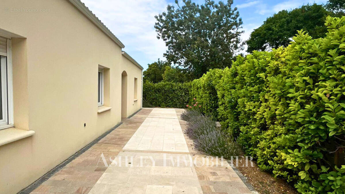 Maison de plain pied à vendre à 20 minutes de la rochelle - saint-sauveur d’aunis - photo 6