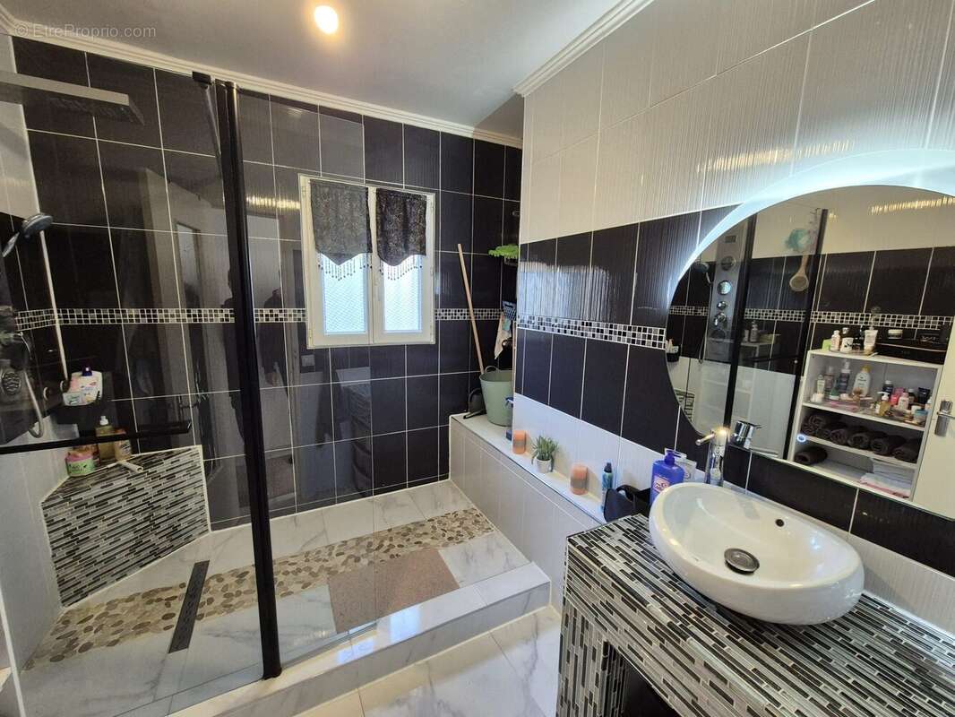 Appartement à BELLAC
