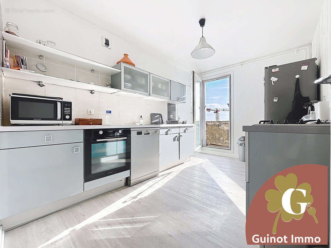 Appartement à SAINT-MAURICE-D'ETELAN
