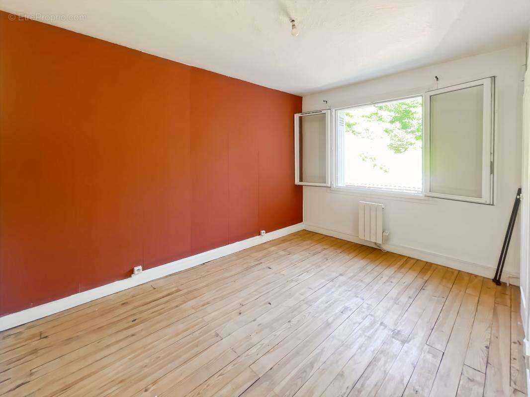 marsac-sur-l’isle – une maison familiale avec un beau potentiel ! - photo 11