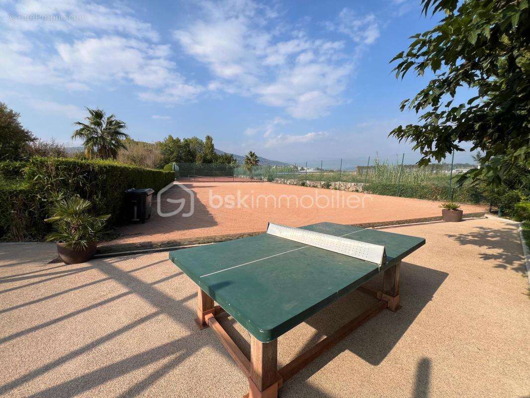 Appartement à MANDELIEU-LA-NAPOULE