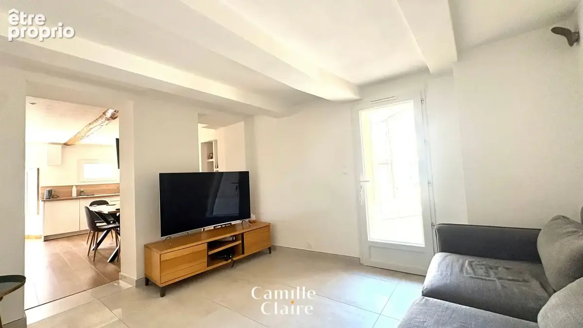 Vente maison de village 89 m2 avec terrasse,  4 pièces, sans travaux dans le centre du village de Cadolive à 2 - photo 5