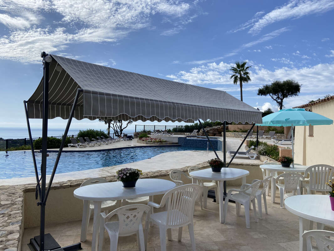 Maison à ROQUEBRUNE-SUR-ARGENS