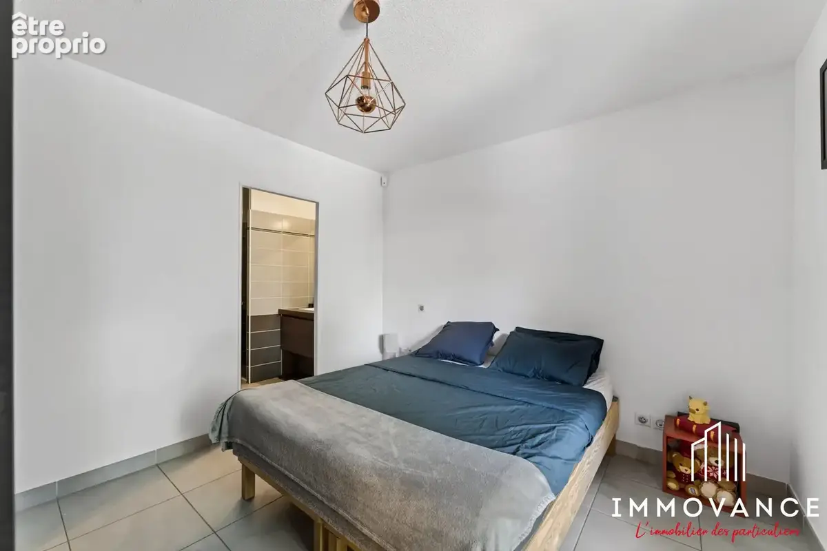 Appartement 42 m² à Le Cres  - photo 9