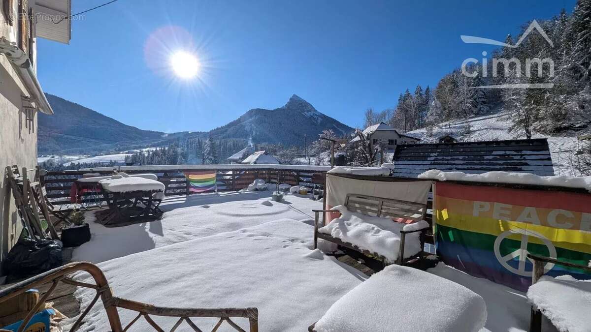 Maison à SAINT-PIERRE-DE-CHARTREUSE