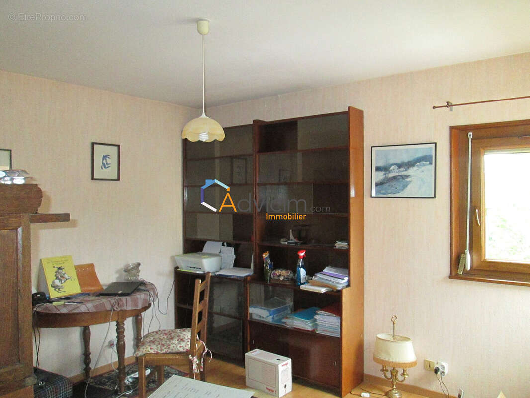 Maison 217 m² à Luxeuil-Les-Bains  - photo 9