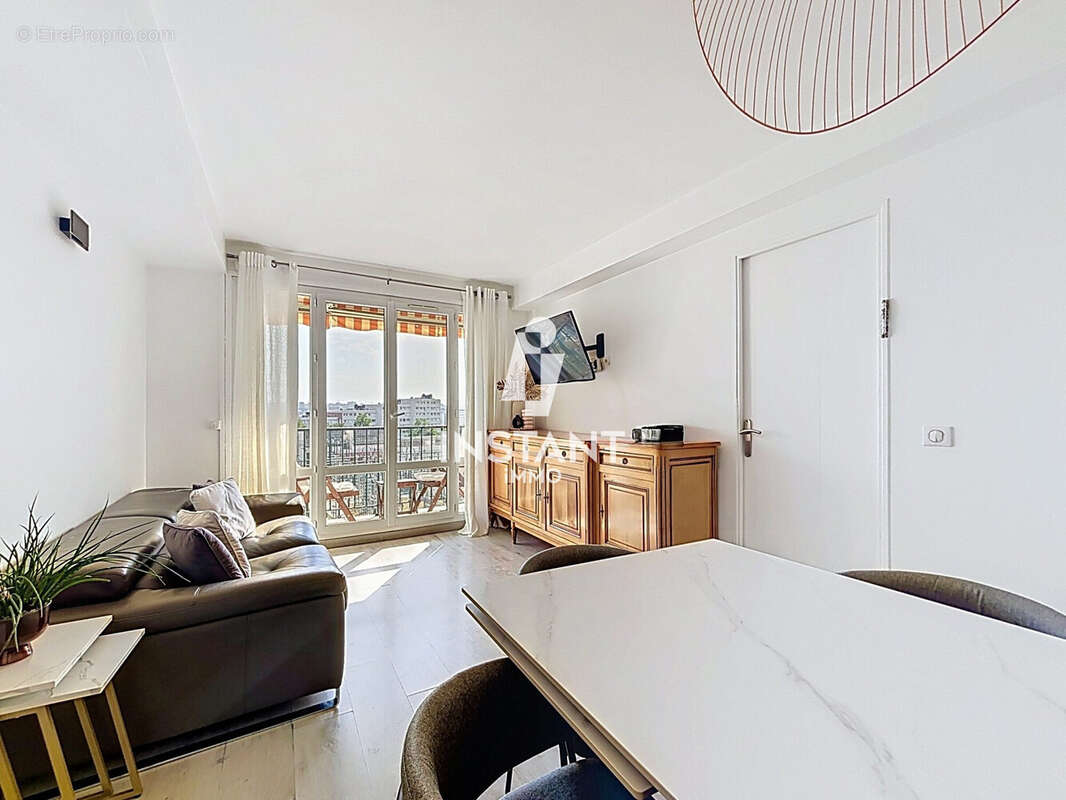 Appartement 54 m² à Charenton-Le-Pont  - photo 2
