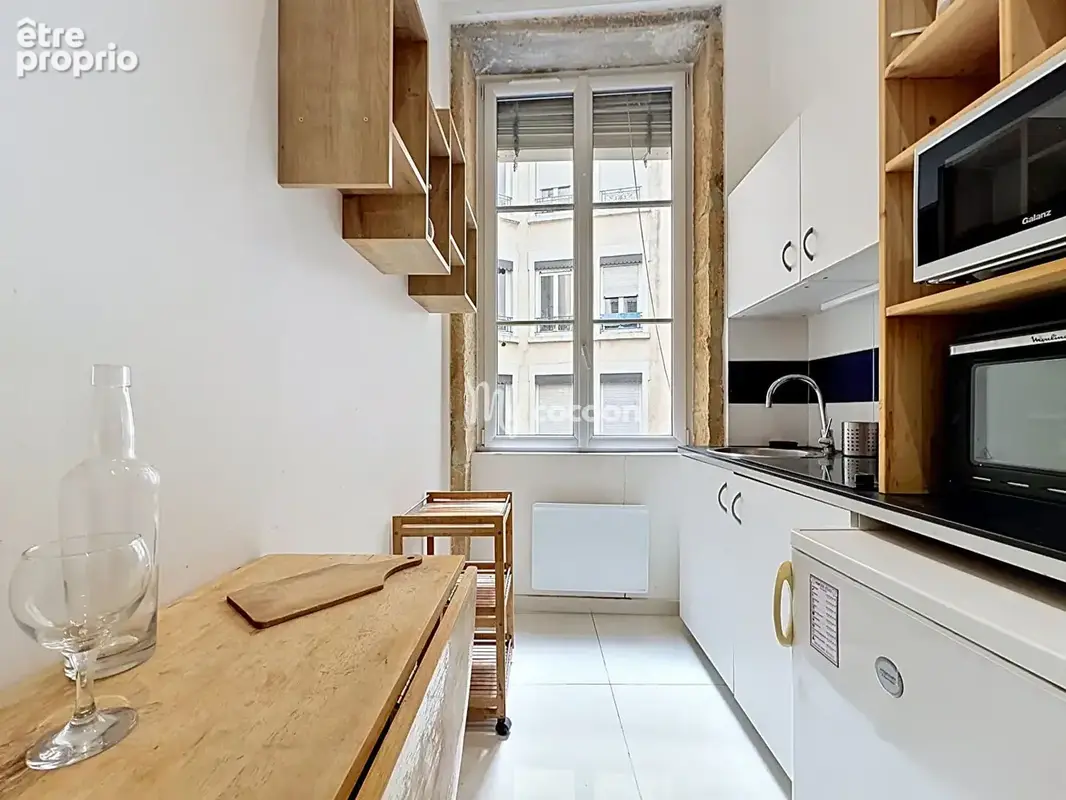 Lyon 07 - Saint André - T2 bis - 53,03 m² - photo 5