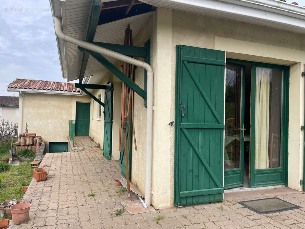 La Réole centre - Maison plain-pied de 92 M2 avec garage et jardin - photo 23