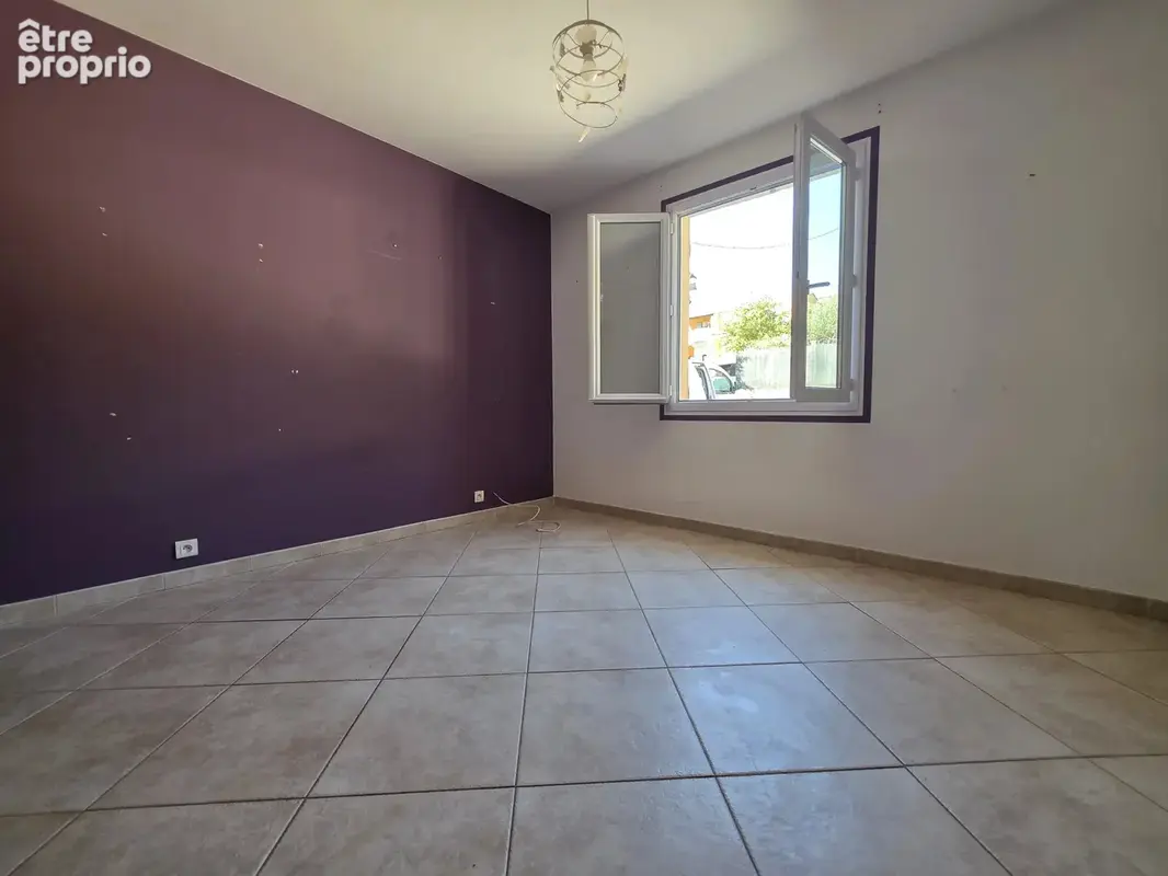 Villa plain-pied 114 m² -  3 chambres -  piscine - garage - photo 11