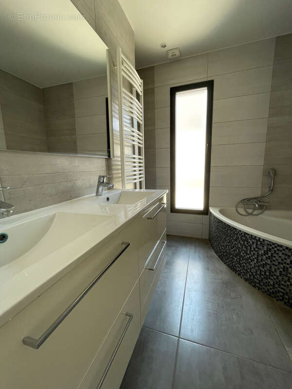 Maison à SAINT-JUST