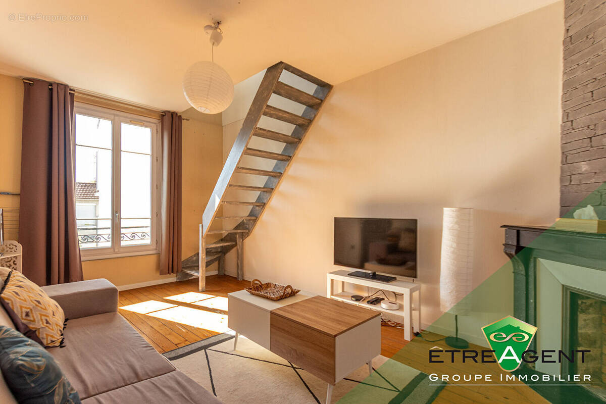 Appartement à L'HAY-LES-ROSES