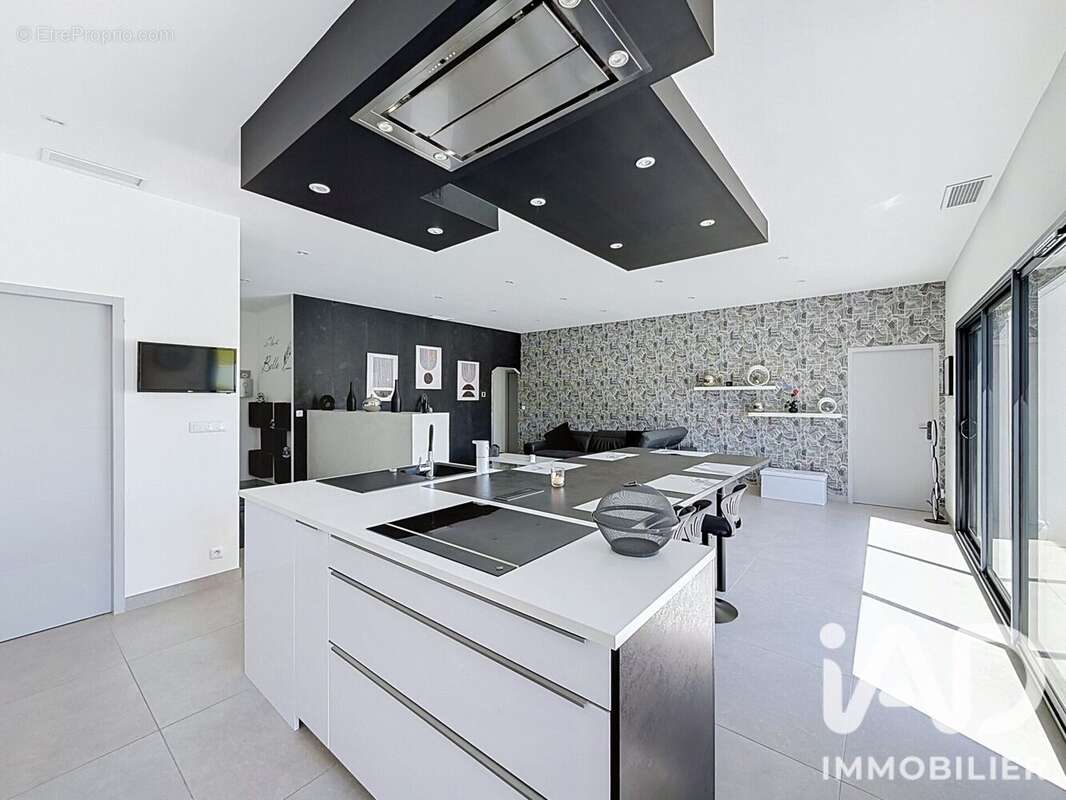 Maison 122 m² à Magalas  - photo 5