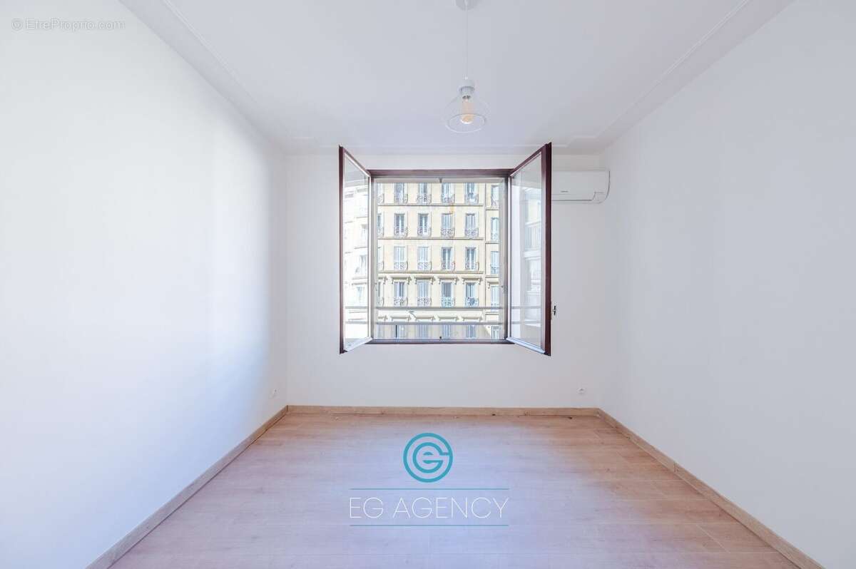 Appartement 46 m² à Marseille-2e  - photo 7