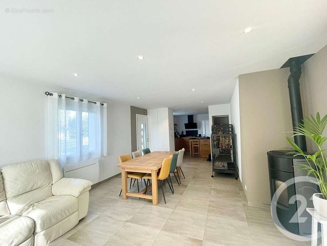 Maison à SAINTE-FOY