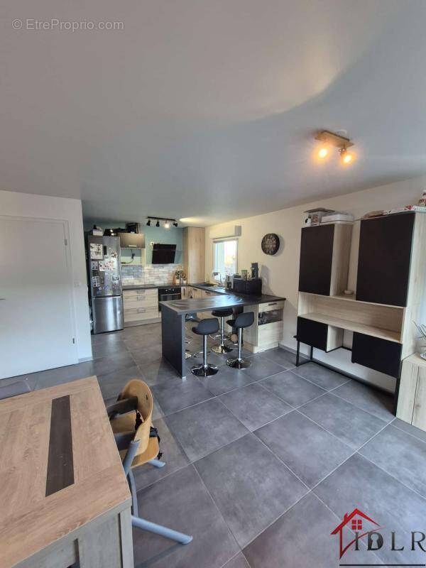 Appartement à MAMIROLLE