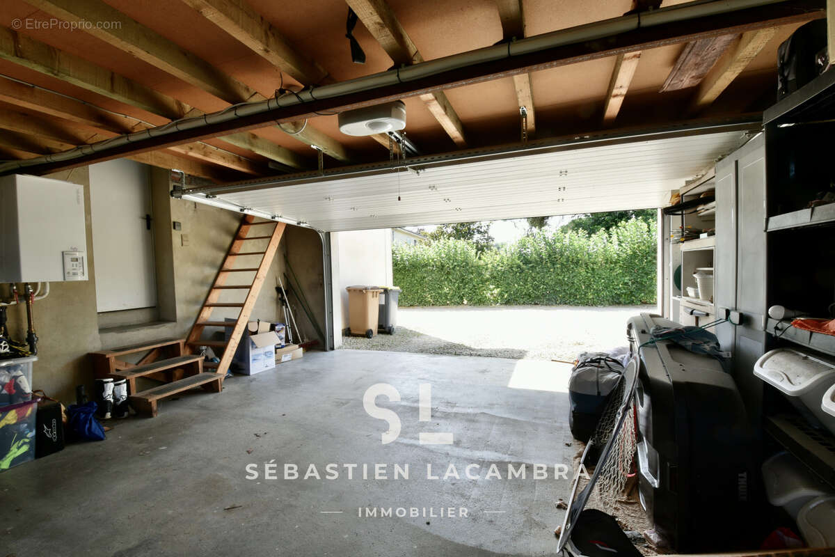 Maison à LESCURE-D&#039;ALBIGEOIS