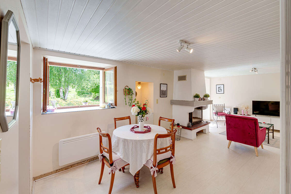 Maison Lugrin 6 pièces 99.75 m² avec jardin dans un secteur très calme. - photo 18