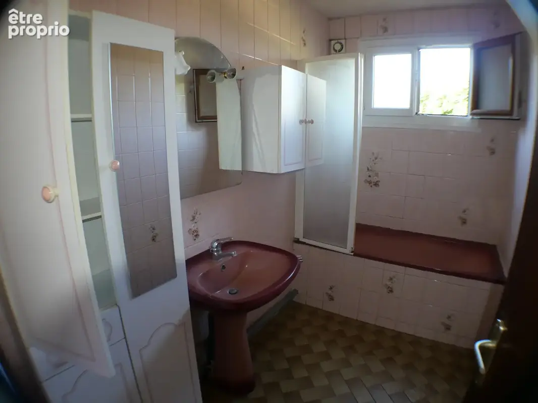 Charmante maison 6 pièces à Favières. - photo 7