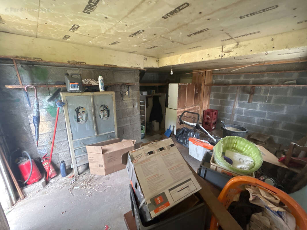 Maison à vendre cœur du bourg de noyal-pontivy ! idéal investisseur - photo 15