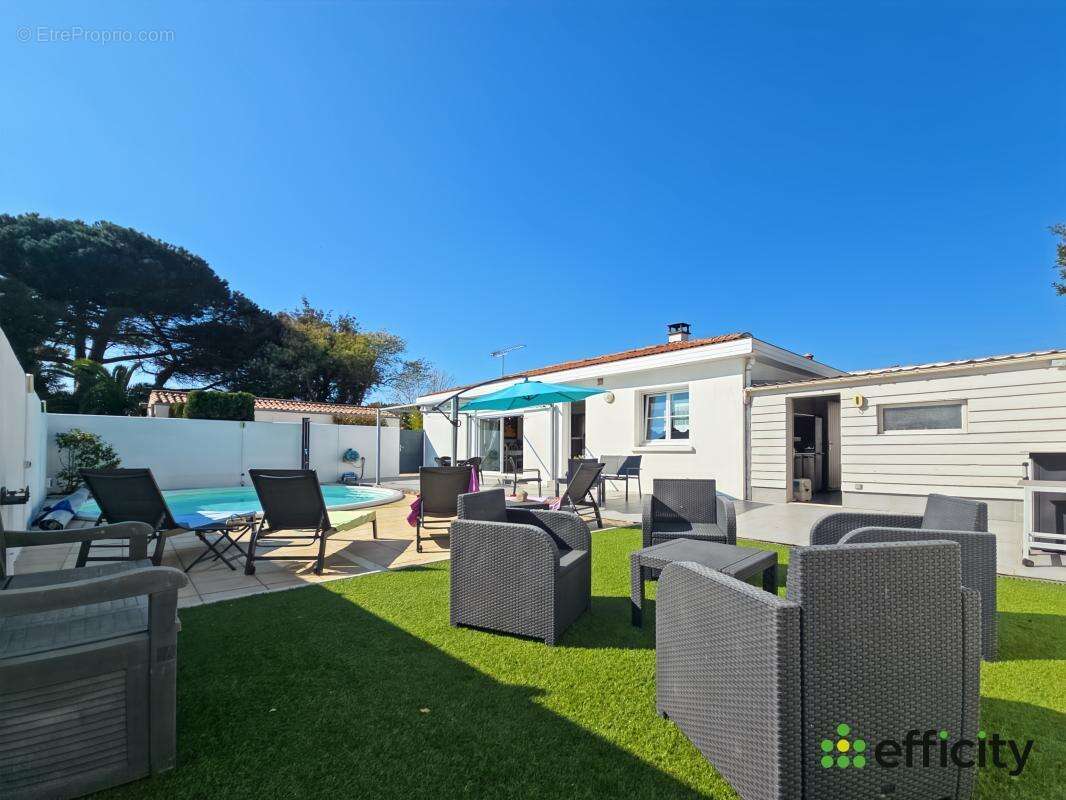 Maison à SAINTE-MARIE-DE-RE