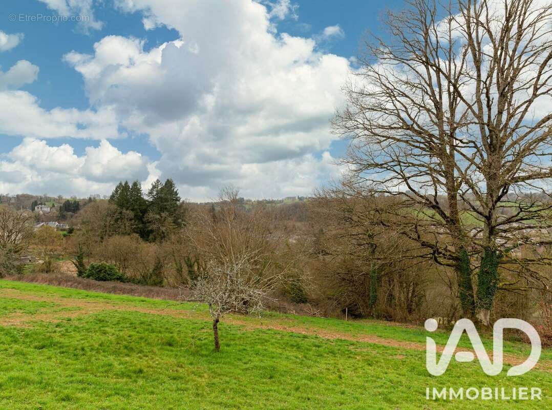 Photo 9 - Maison à UZERCHE