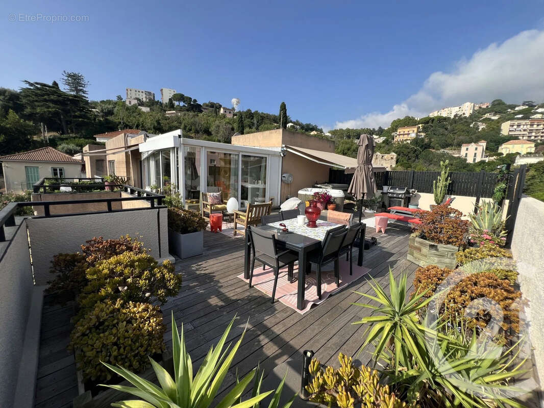 Appartement 125 m² à San-Martino-Di-Lota  - photo 4